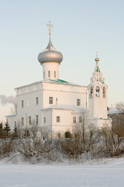Iglesia en el invierno Imagen de archivo