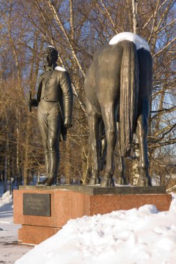 konstantin batyushkov bronz anıt