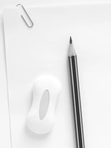 Kurşun kalem ve silgi — Stok fotoğraf