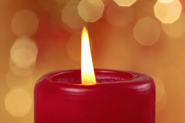 Červený hořící svíčka — Stock fotografie
