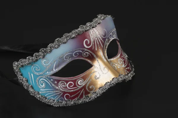 Máscara veneziana em preto — Fotografia de Stock