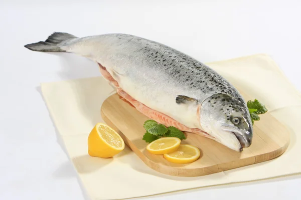 Fresh raw salmon — Stock Photo, Image
