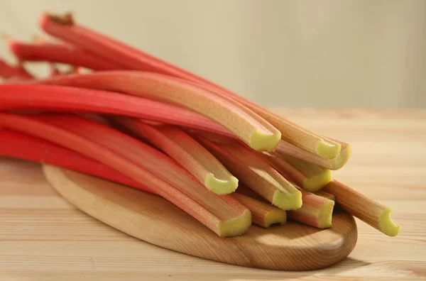 Fresh rhubarbs — Stock Photo, Image