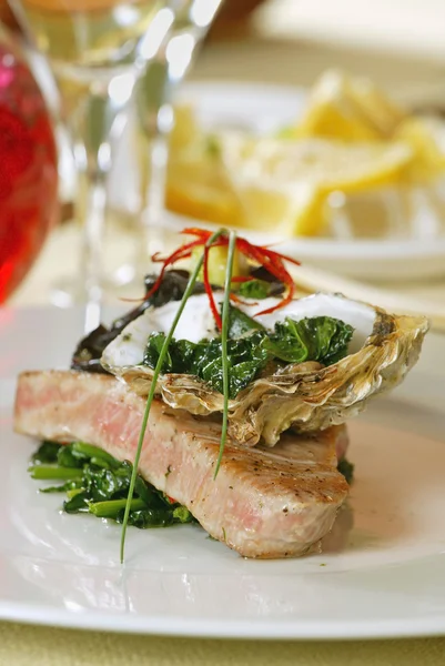 Grillezett tonhal — Stock Fotó