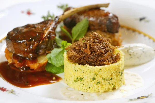 Couscous with grilled meat — Stock Photo, Image