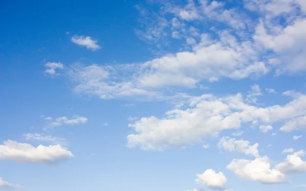 Um fundo azul céu — Fotografia de Stock