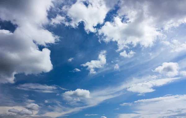 Mavi gökyüzü, arka plan — Stok fotoğraf