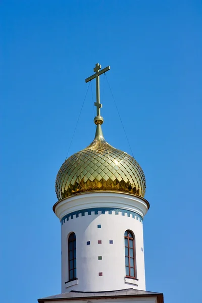 Dome of the church, the cross — Stock Photo, Image