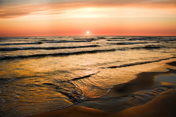 Pôr do sol no mar — Fotografia de Stock