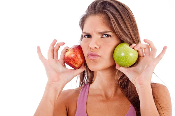 Felice giovane donna con due mele — Foto Stock