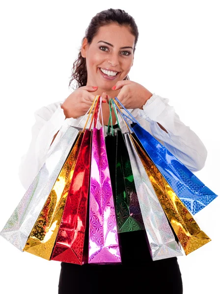 Giovane donna felice con shopping bag — Foto Stock