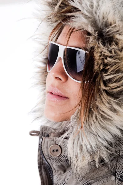 Italiensk modell bär solglasögon — Stockfoto