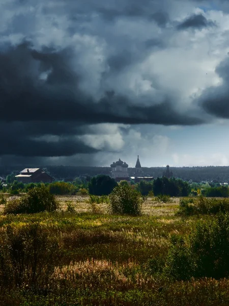 Storm. noordelijke landschap. — Stockfoto