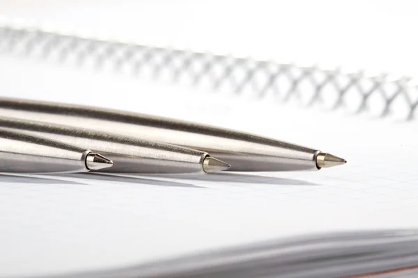 Line of ball-point pens — Stock Photo, Image