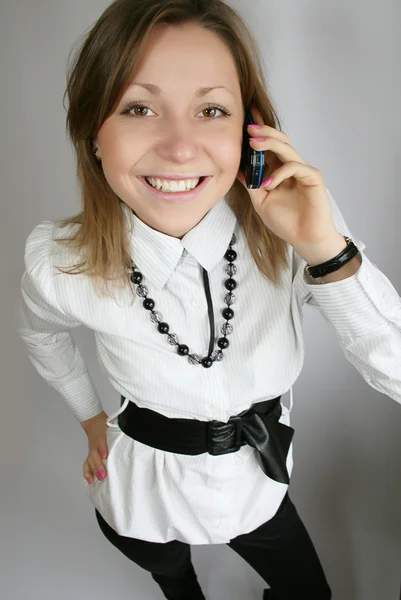 Mulher a ligar por telefone — Fotografia de Stock