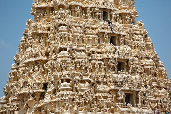 Gopuram (Kule) Hindu tapınağı — Stok fotoğraf
