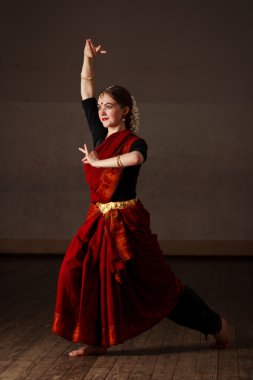 bharat natyam dans üs