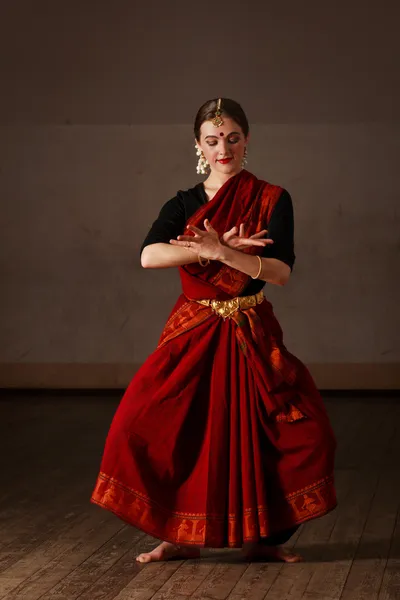 指数的 bharat natyam 舞蹈 — 图库照片