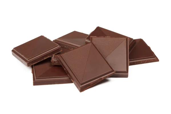 隔離されたダークチョコレートの山 — ストック写真