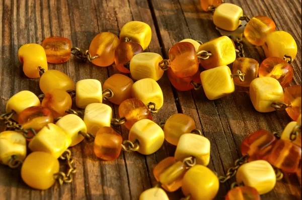 Halsband från amber — Stockfoto