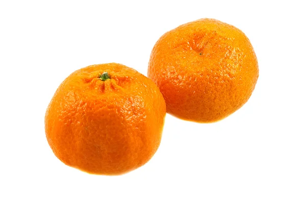 Mandarina de espanha madura doce no branco — Fotografia de Stock