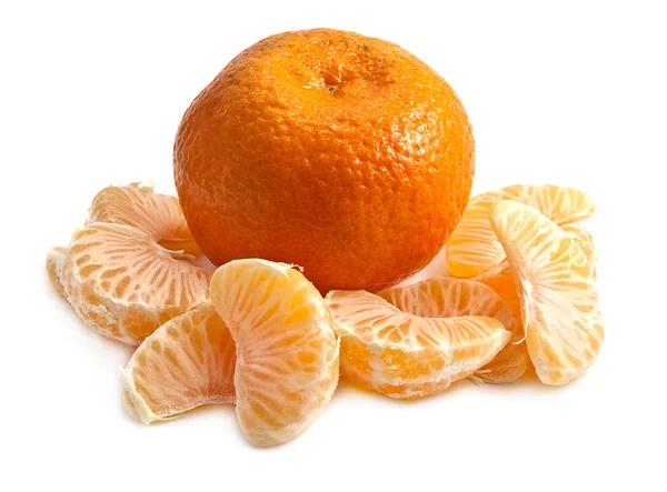Celý mandarinky a části — Stock fotografie