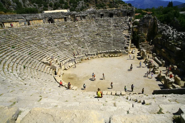 yürüme ile antik amfitiyatro