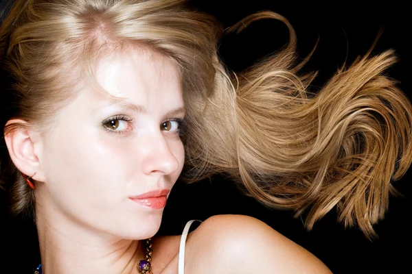 Portret van de blonde schoonheid. geïsoleerd — Stockfoto