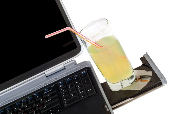 The laptop and cocktail. Isolated on whi — Stock Photo, Image