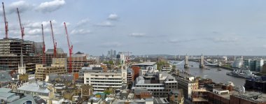 London's construction panorama clipart