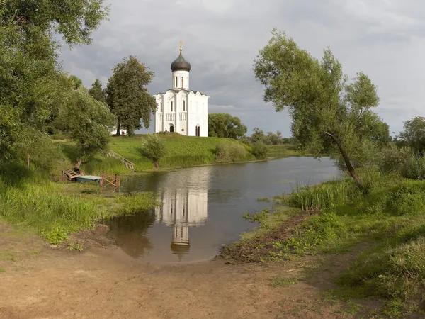 Самая красивая церковь России — стоковое фото