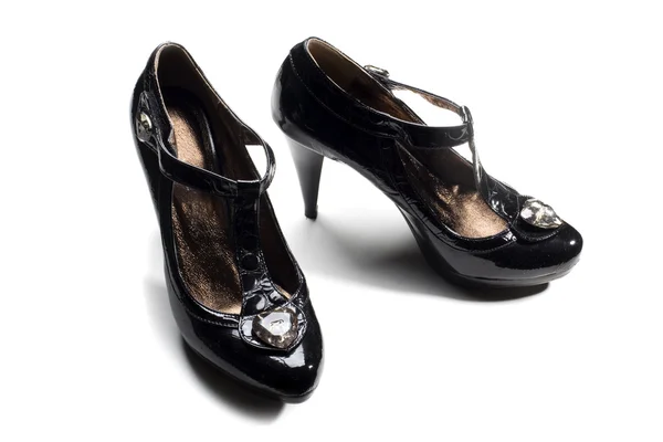 Чорні жіночі туфлі ізольовані на білому — стокове фото