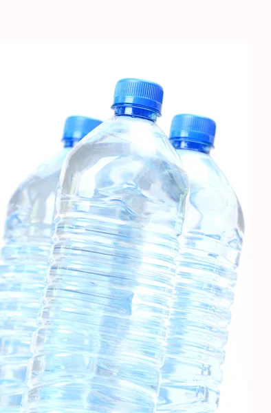 Air minum dalam botol plastik — Stok Foto