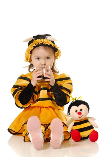 Маленька дівчинка з медовим склом — стокове фото