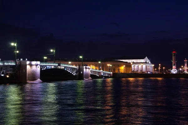 Palota híd éjjel — Stock Fotó