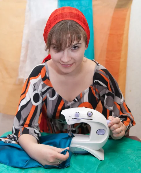 Sewing girl — Stock Photo, Image