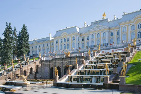 Royal Petrodvorets en Peterhof — Foto de Stock