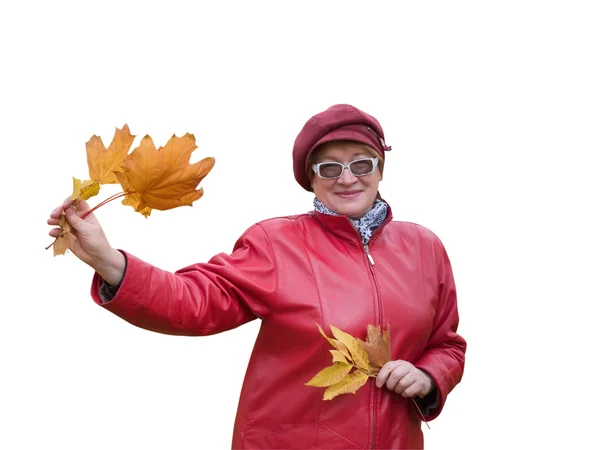 红衣女郎持有秋天的树叶 — 图库照片