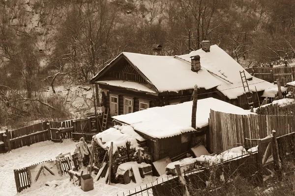 Landsbygdslandskap på vintern — Stockfoto