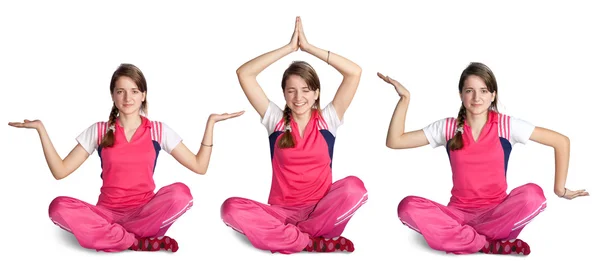 Gülümseyen kız pratik yoga — Stok fotoğraf