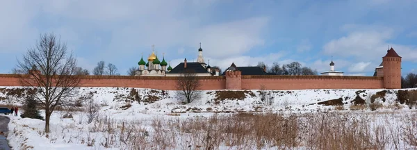 Монастырь-крепость Суздаля — стоковое фото