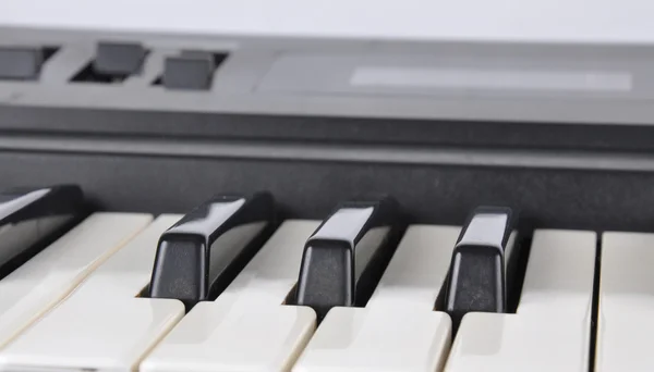 Рабочие клавиши музыкального инструмента — стоковое фото