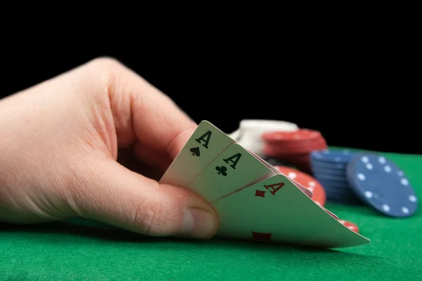 Покер азартна людина — стокове фото