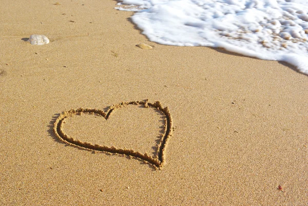 Kalbim plajda — Stok fotoğraf