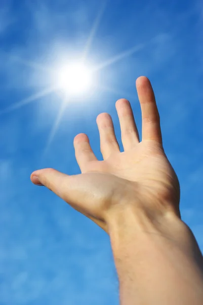 Tocar o sol — Fotografia de Stock