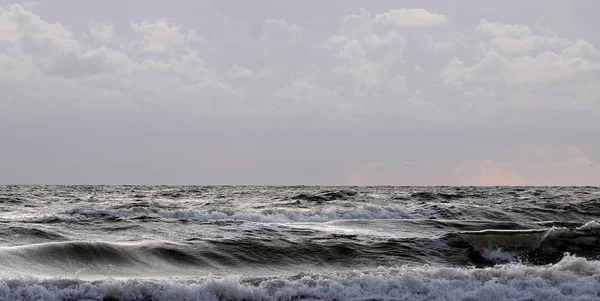 Буря Балтійського моря — стокове фото