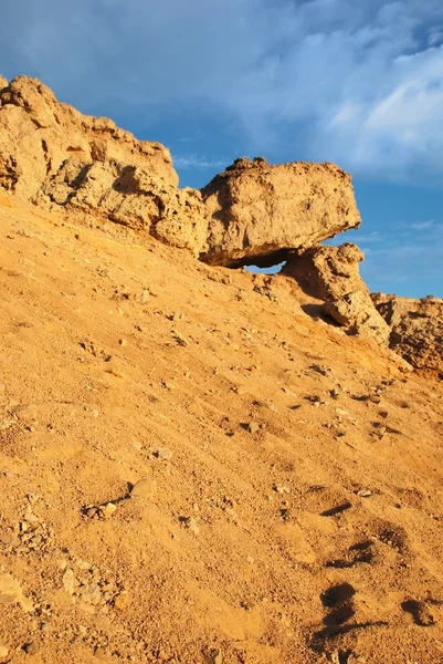 Afrikaanse landschap rotsformaties in een s — Stockfoto