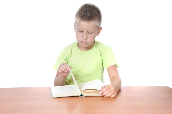 Junge mit dem Buch — Stockfoto