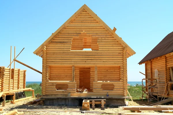 Casa de madeira na praia — Fotografia de Stock