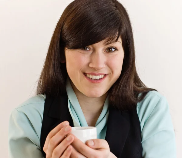 Young woman with tea cup — Stock Photo, Image